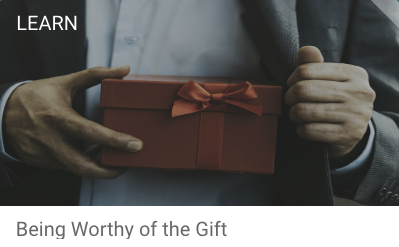 Man holding a gift box